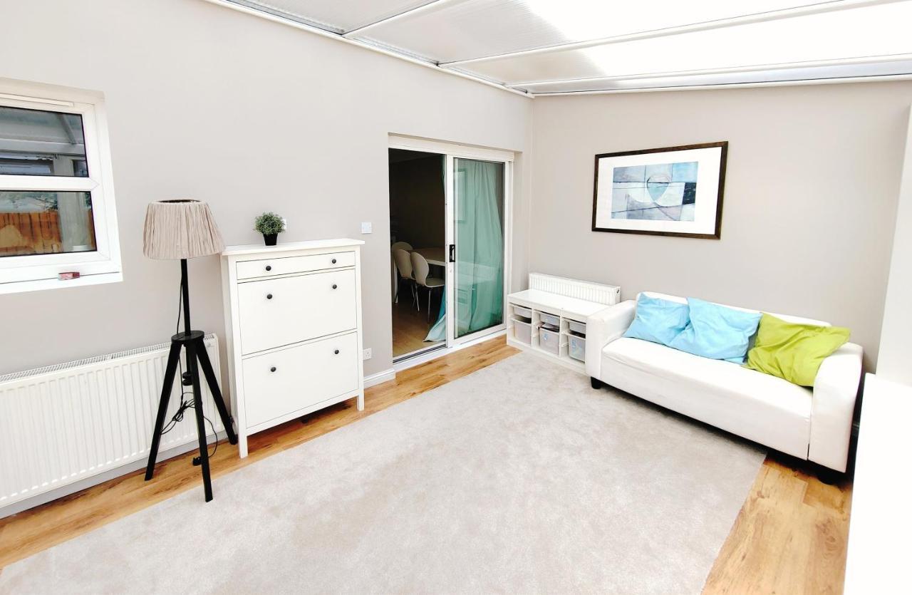 Modern And Spacious Double&King Bedrooms Both With Private Bathrooms Edinburgh Eksteriør billede