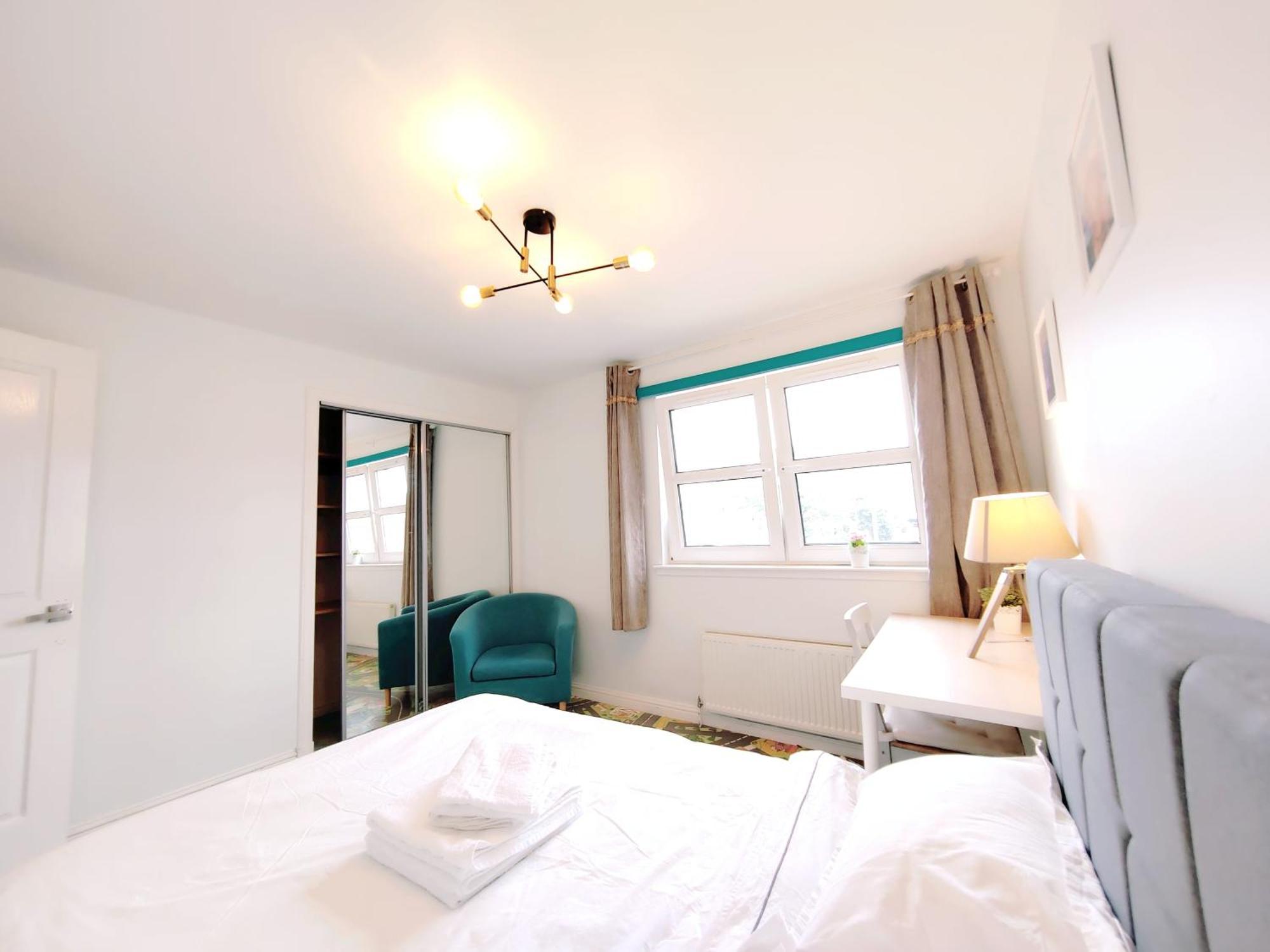 Modern And Spacious Double&King Bedrooms Both With Private Bathrooms Edinburgh Værelse billede